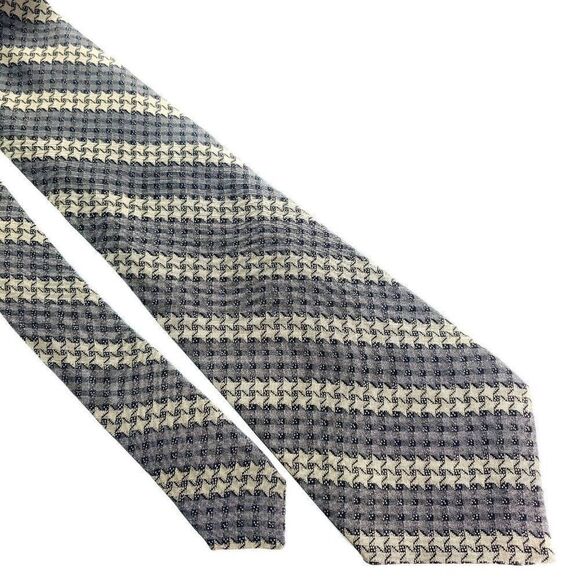 Barney's New York Silk Tie Beige Tan Star Striped Short Wide Print - Picture 1 of 6